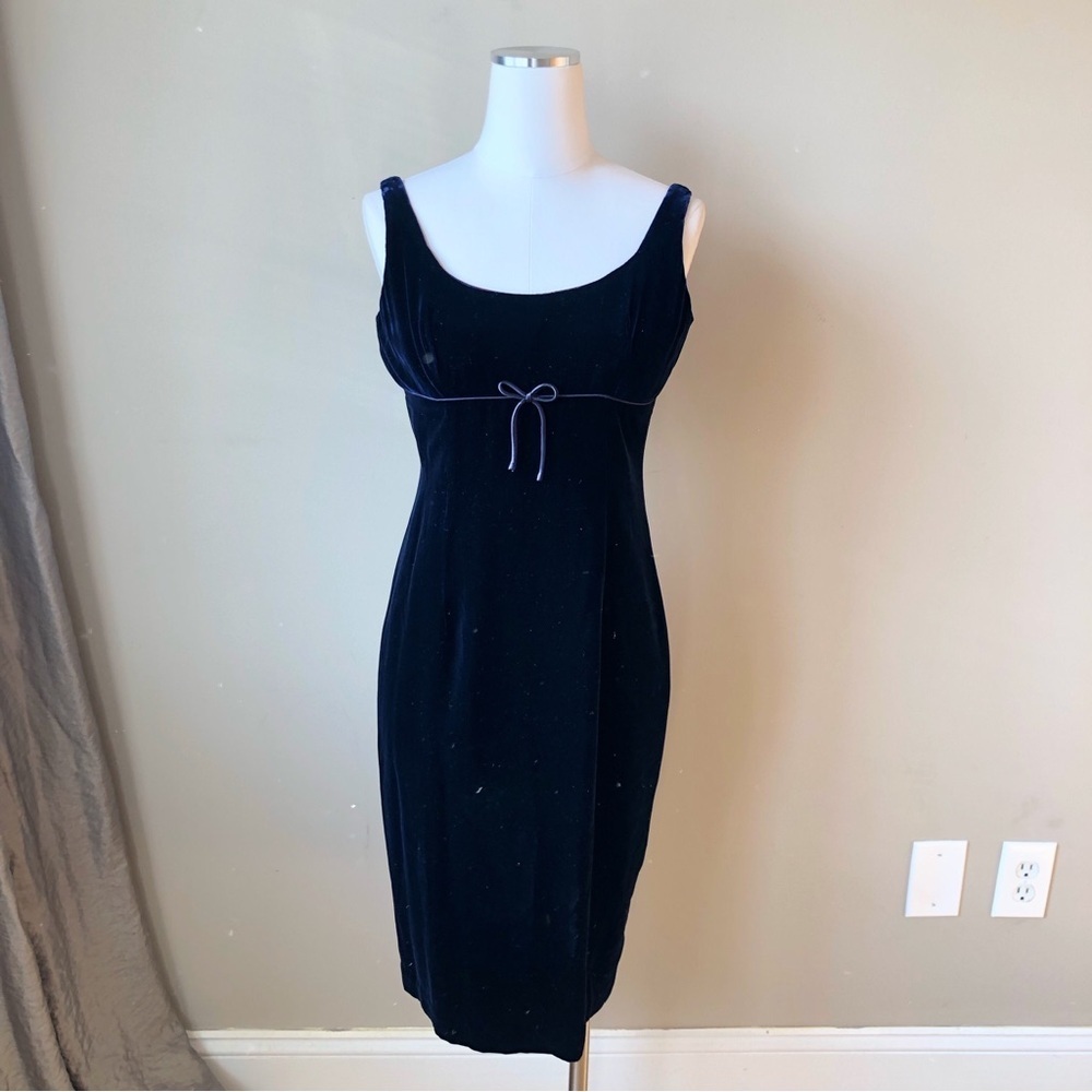 Vintage Nicole Miller Royal Navy Blue Velvet Bow Feminine Demure Midi Dress 2